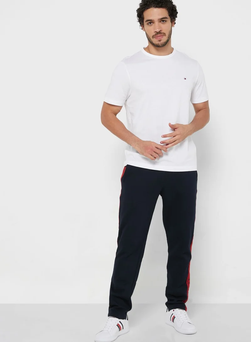 TOMMY HILFIGER Essential Crew Neck T-Shirt