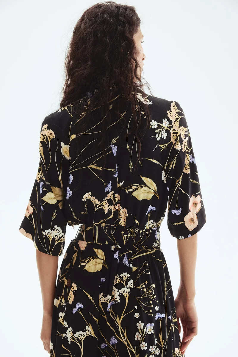 H&M Tie-belt shirt dress