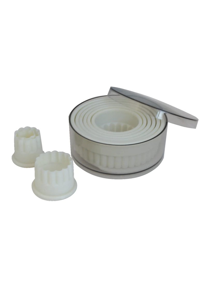 De Buyer de Buyer Round Fluted Cutters  9Piece Set  Creates Clean Defined Cuts Scallops  Flutes  Dishwasher Safe 