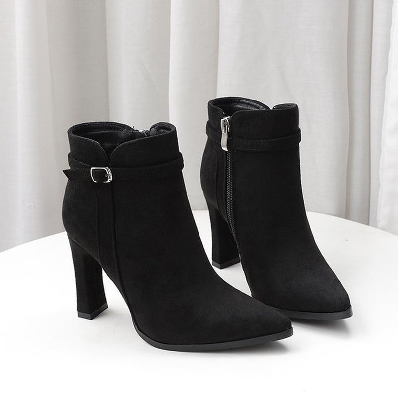 1 Pair of Women Short Boots Fashion Lady Booties Stylish Chunky Heel Shoes - Image 4