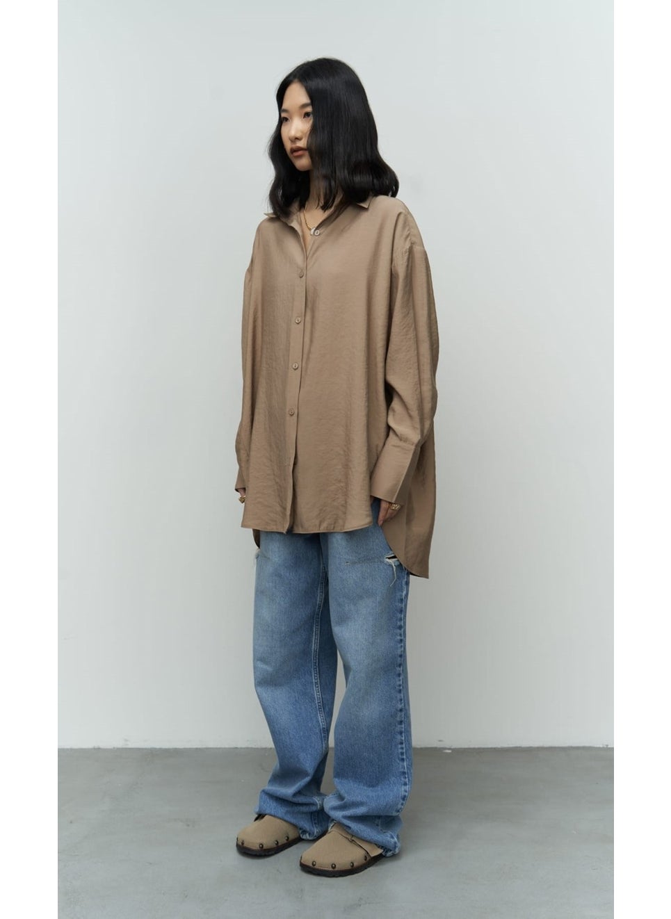 Zaria Light Mink Oversize Shirt - pzsku/Z97E42297B437E25E3F22Z/45/_/1741093175/88f72b29-5de8-40d8-86bf-45bb7e24396d