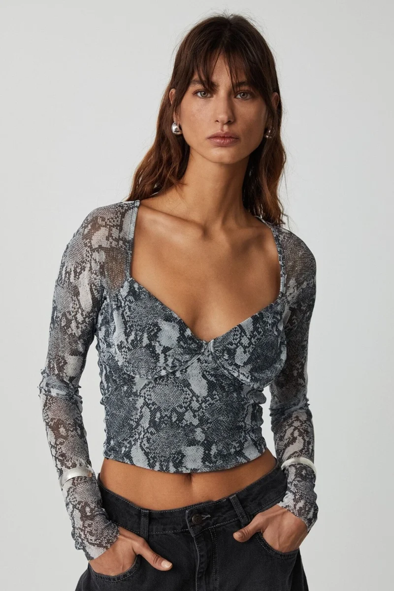 جريميلانج Lily Women's Tulle Mesh Double Layered Heart Neck Chest Cup Snake Patterned Blouse