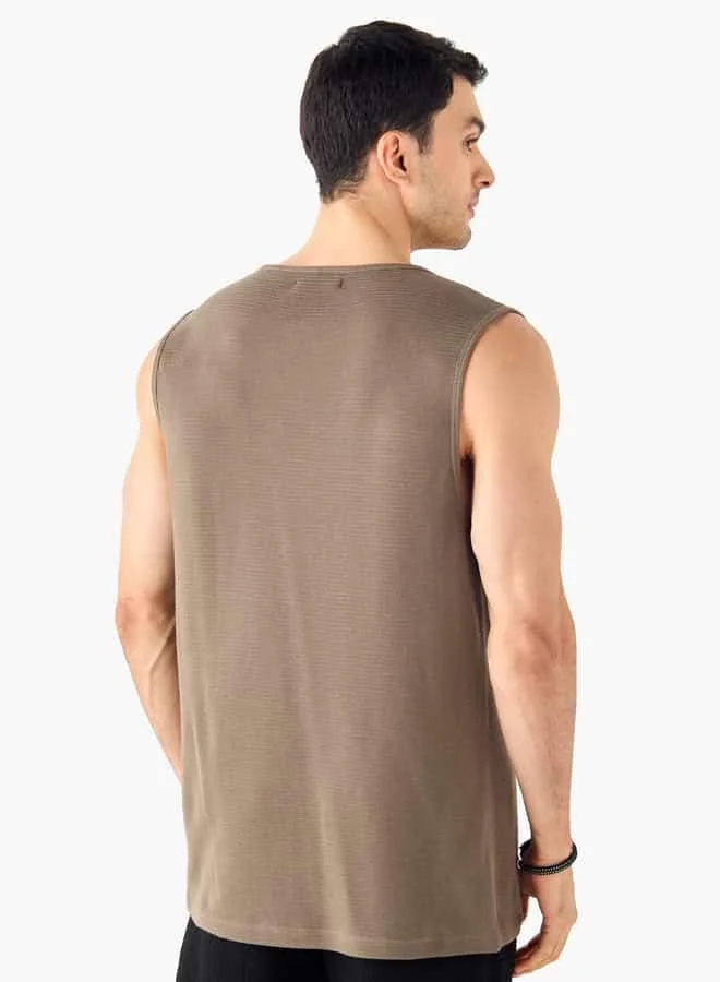 Iconic Iconic Textured Round Neck Sleeveless T-shirt