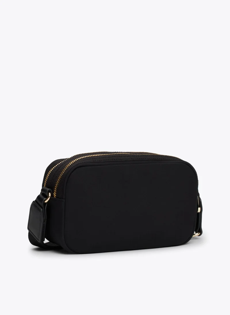 TOMMY HILFIGER Narrow Strap Crossbody