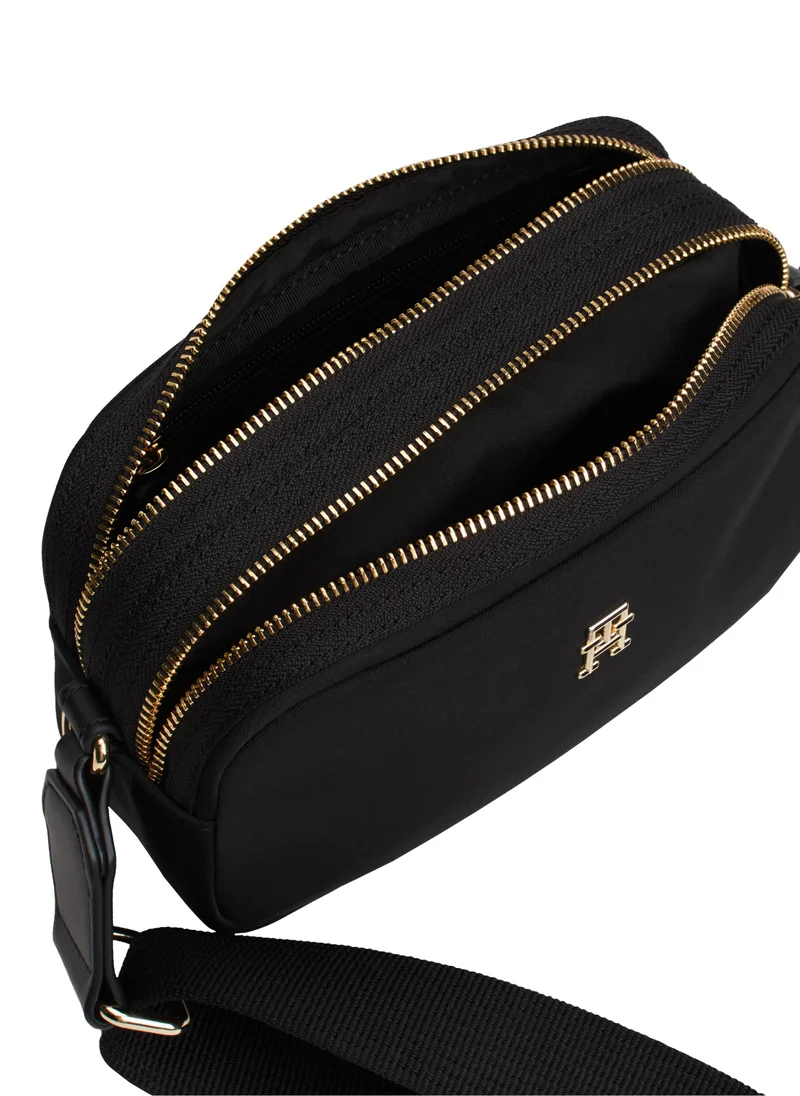TOMMY HILFIGER Narrow Strap Crossbody