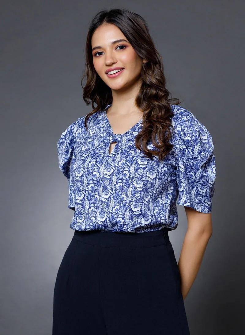 Zigzag Long Sleeve Chiffon Blue Vneck Top