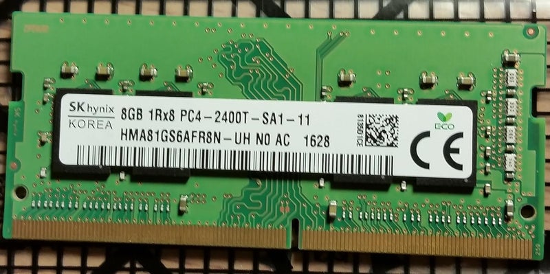 Hynix Hynix HMA81GS6AFR8N-UH 8GB DDR4 2400MHz Memory Sodimm Module - Image 2