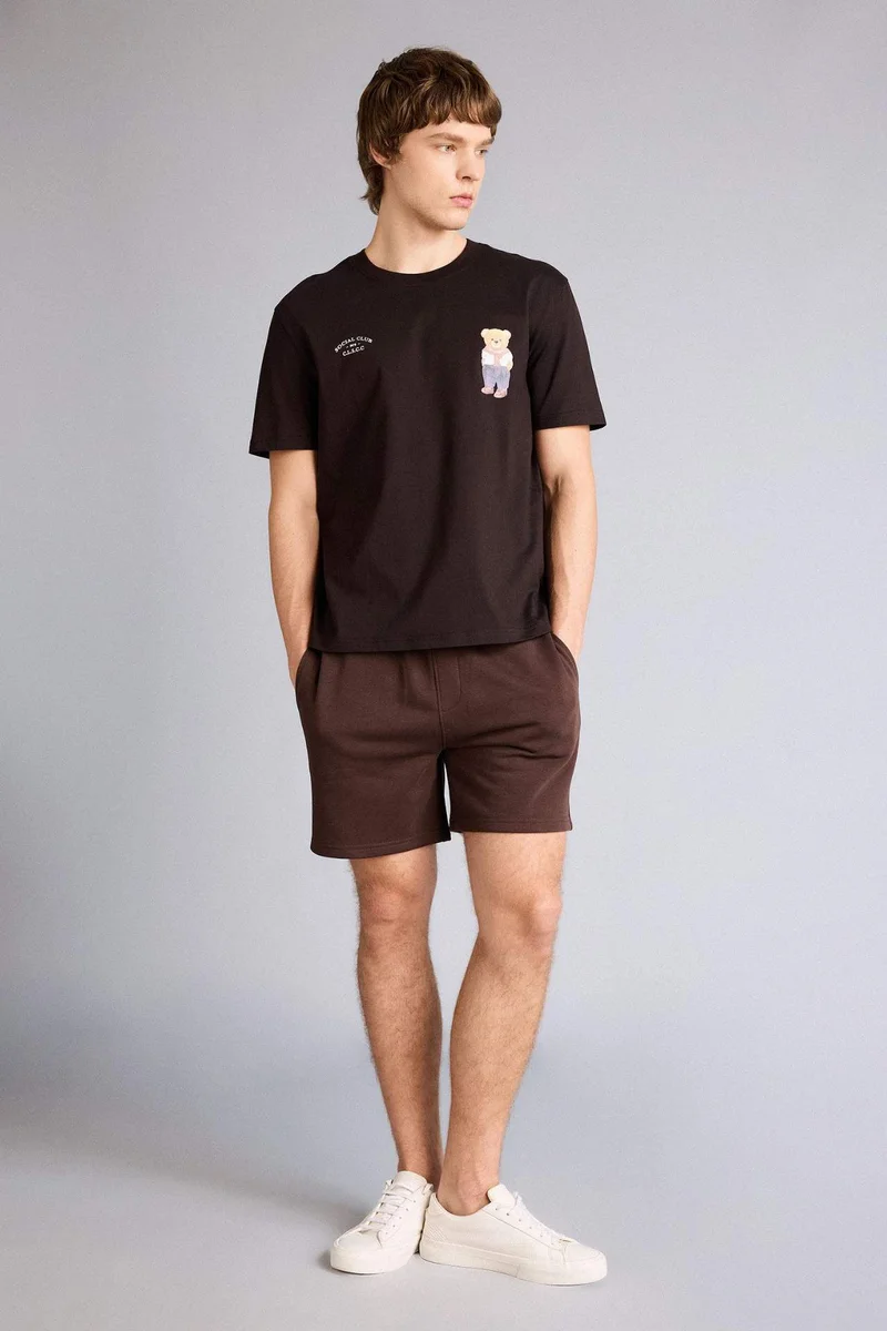 ديفاكتو Regular Fit Regular Hem Shorts