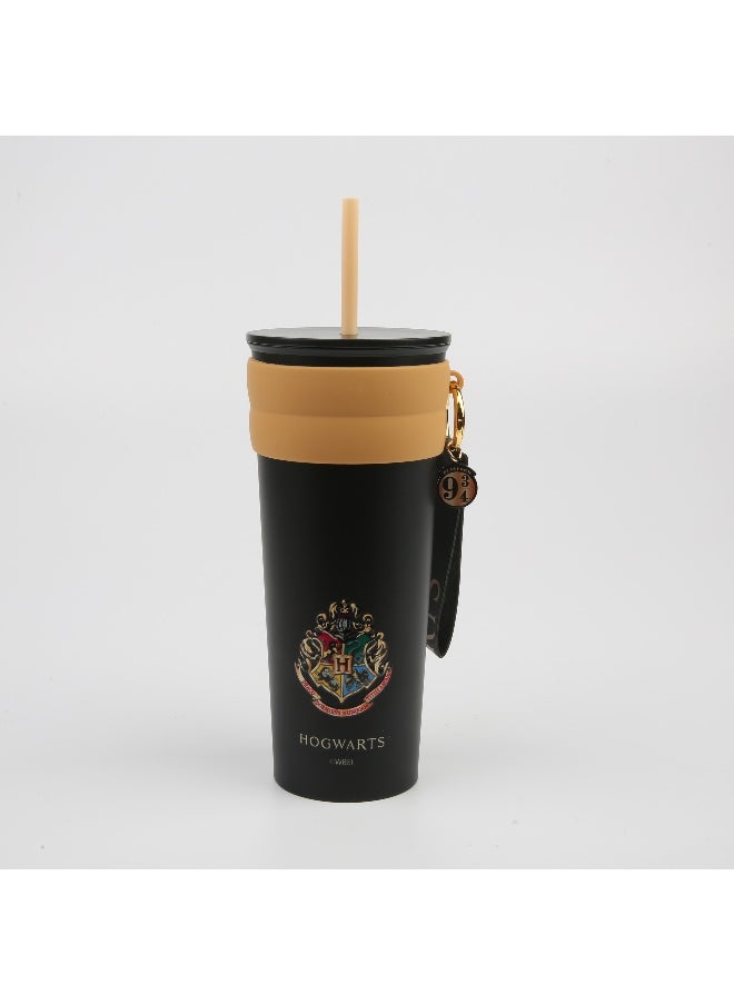 Miniso Stay refreshed with this 800mL stainless steel tumbler featuring a straw, perfect for wizarding on the go. 