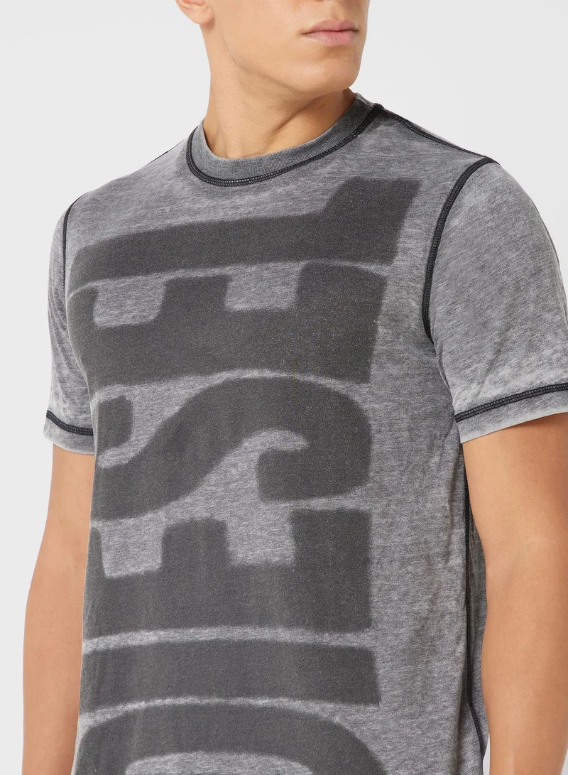 ديزل تيشيرت مطبوع بياقة دائرية