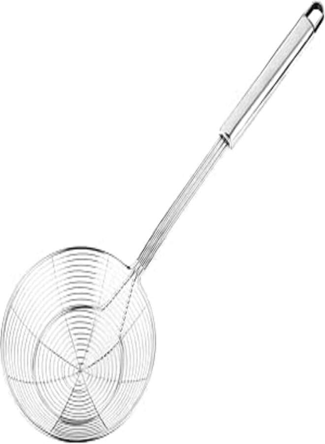 Hiware Solid Stainless Steel Spider Strainer Skimmer Ladle for Cooking and Frying, Kitchen Utensils Wire Strainer Pasta Strainer Spoon, 5.4 Inch