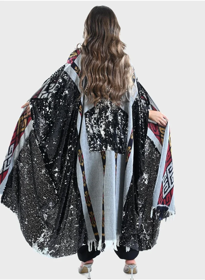 TOP TATO Embellished Cape Sleeve Kaftan