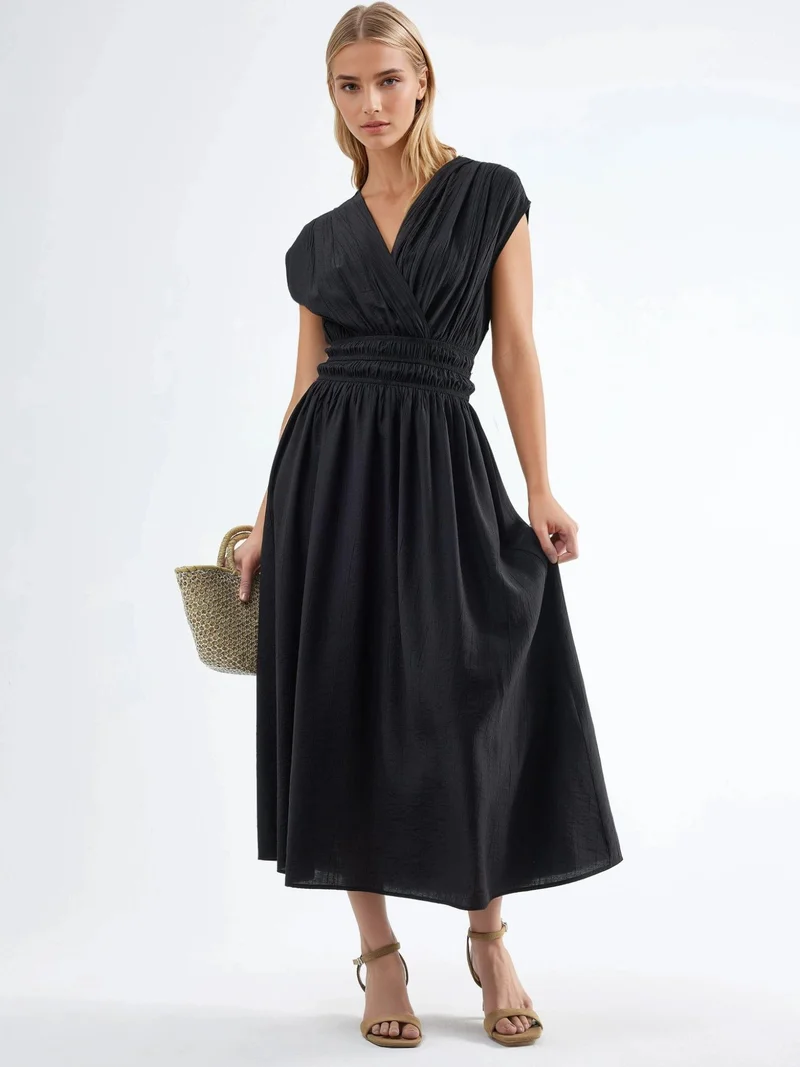 بوسيم BUSEM Textured V-Neck Midi Dress