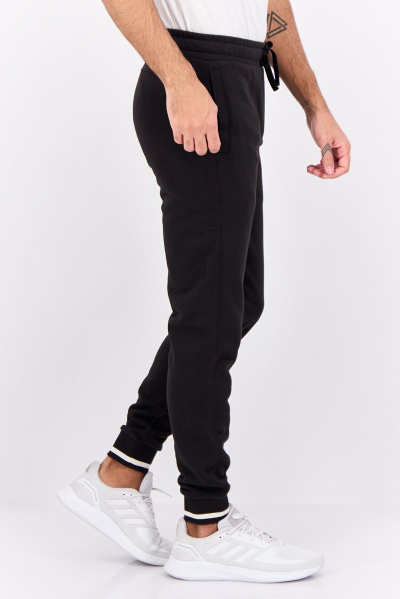 Men Sportswear Fit Outdoor Sweatpants, Black