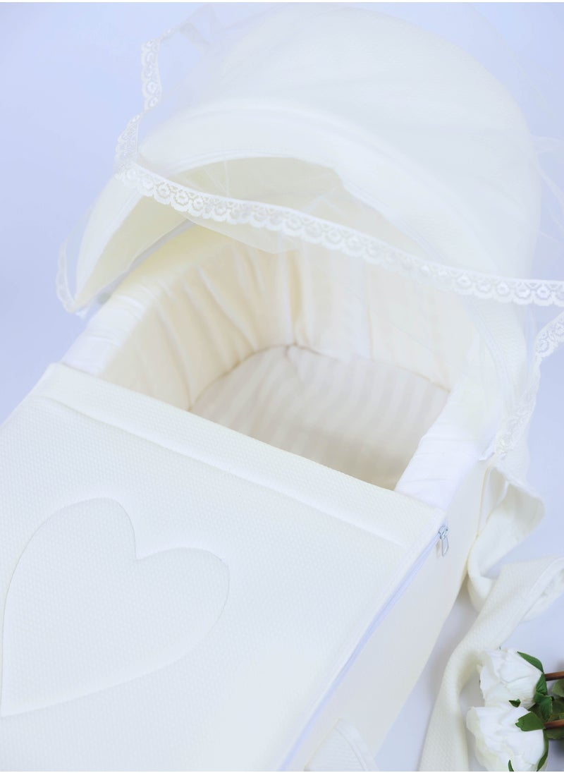 FUN MOMENT - Portable Baby Bed with Thick Padded Seat with High Quality Materials - Image 1