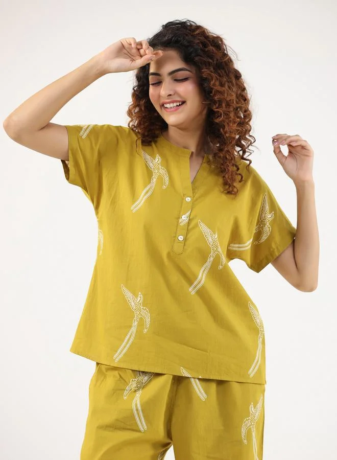سانسكريتي هومز Sanskrutihomes Women All-Over Printed Pure Cotton Top and Pyjama Set