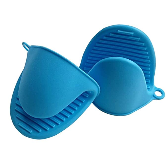 KIDINGTON Oil Dispenser for Kitchen 500 ml Glass 2 pcs Glass Spice Storage Bottles with Black Airtight Lid 2 pcs Silicone Pot Holder Oven Mini Mitt Cooking Pinch Grips - Image 3