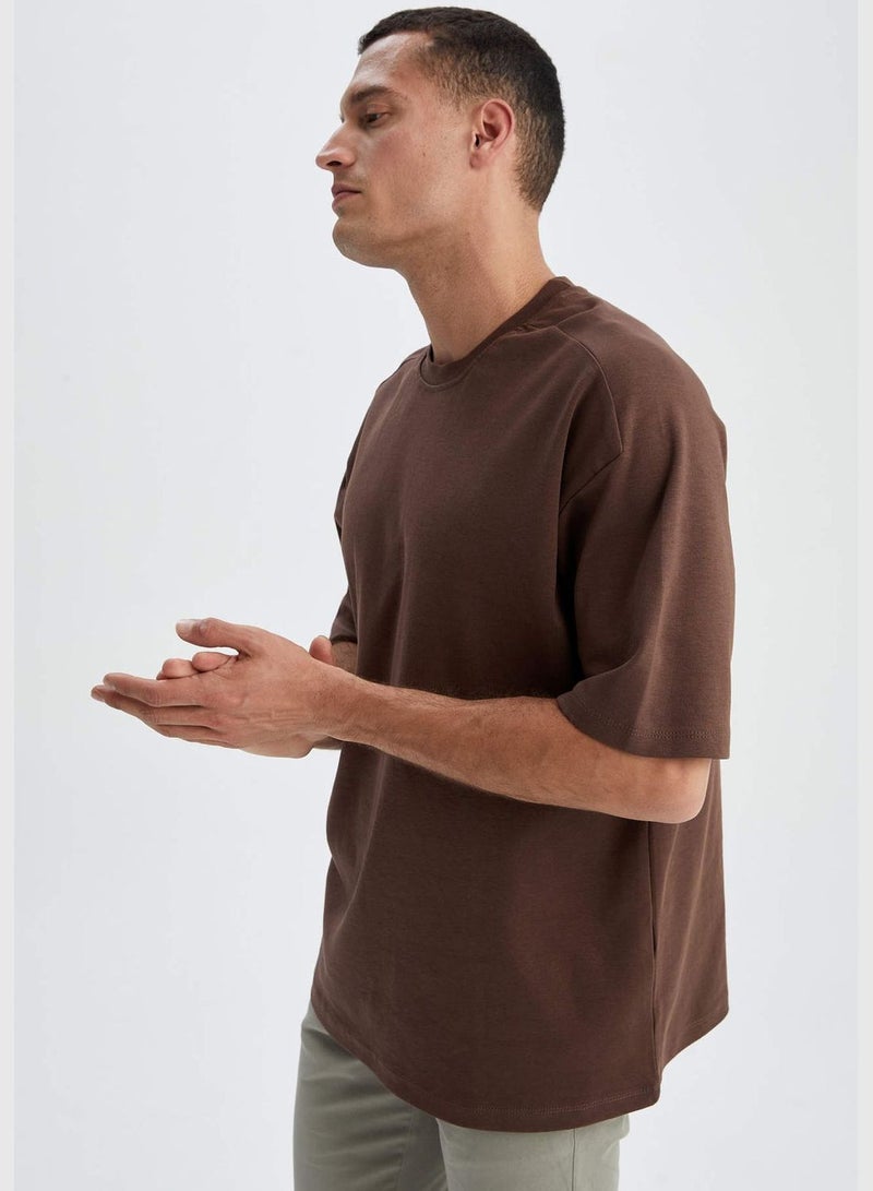 ديفاكتو تيشيرت باكمام قصيرة وقصة واسعة - Image 5