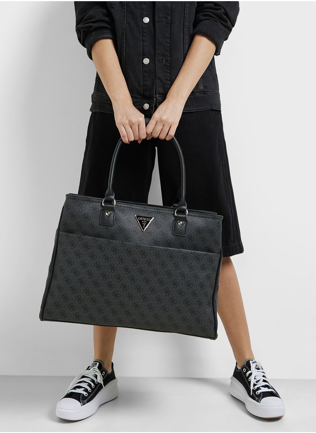 Jesco Shopper Tote Bag - https://f.nooncdn.com/p/pzsku/Z97FF2B8653B682A95763Z/45/_/1724580974/c633d6ad-cb4a-40d9-89de-ae758dfc02b7.jpg?format=jpg&width=original
