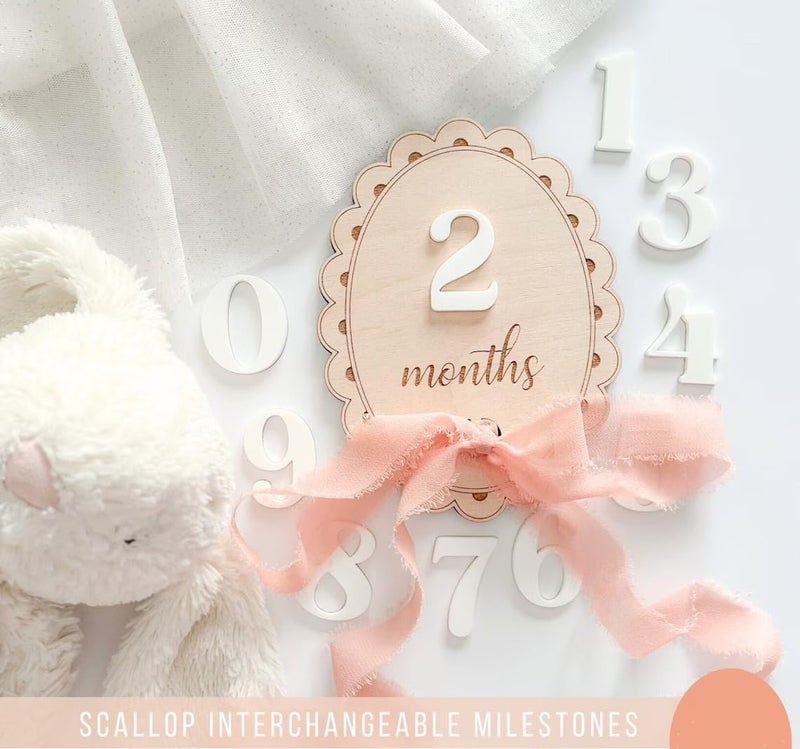 Haoser علامات milestones الشهرية للرضع | علامات milestones خشبية للرضع | أقراص خشبية milestones شهرية | أقراص milestones للرضع | أدوات تصوير للرضع | بطاقات أرقام قابلة للتبديل 13 قطعة بشريط وردي للرضع - Image 2