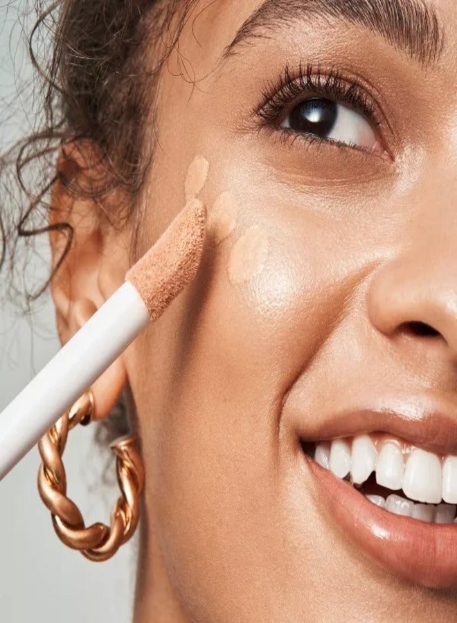 إلف معزز البشرة هالو جلو ليكويد فيلتر من إي.إل.إف – درجة 3 فاتح/متوسط، 31.5 مل | مكياج سائل مضيء لبشرة متألقة وناعمة التركيز | غني بحمض الهيالورونيك | مرطب، نباتي وخالٍ من القسوة على الحيوانات - Image 2