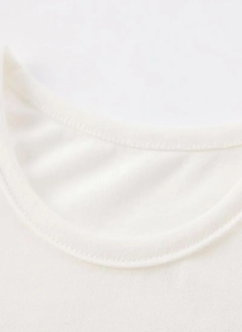 يونيكي White Printed Round Neck Cotton T-shirt
