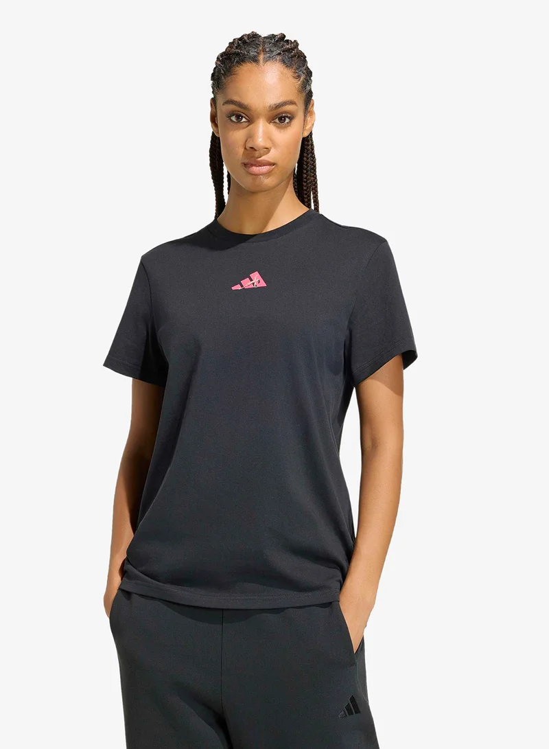 اديداس Graphic T-Shirt