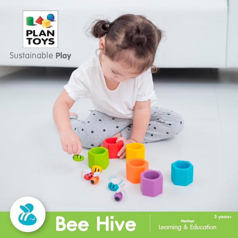 PlanToys® Wooden Beehive Color Sorting Toy for Toddlers | Montessori Fine Motor Skill Playset with Bees, Hives & Tweezers | STEM Learning Toy for Kids Ages 3+ - Image 4