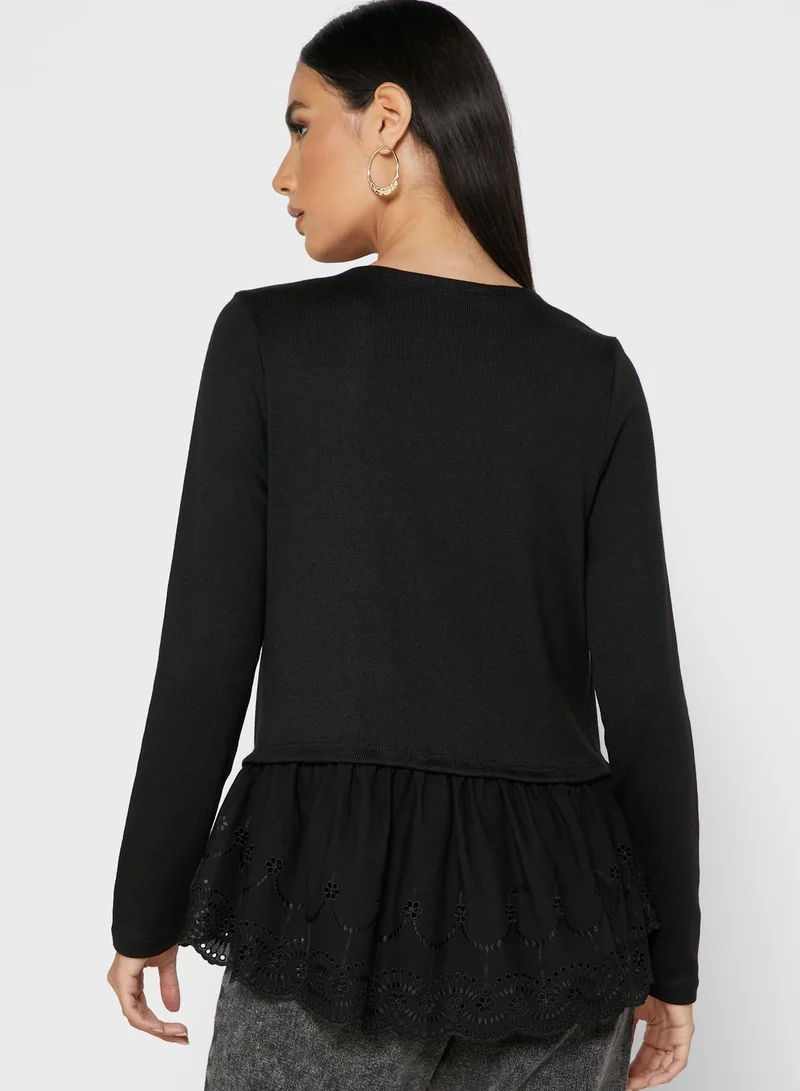 NEW LOOK Broderie Detail Peplum Top