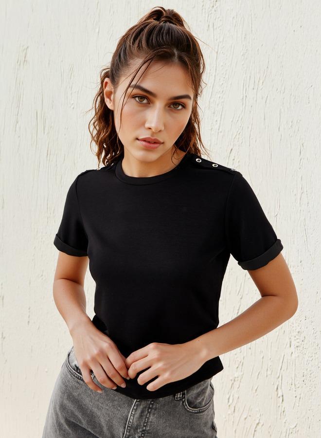 تواكستريمز تيشيرت بياقة دائرية وتفاصيل أزرار - Image 1