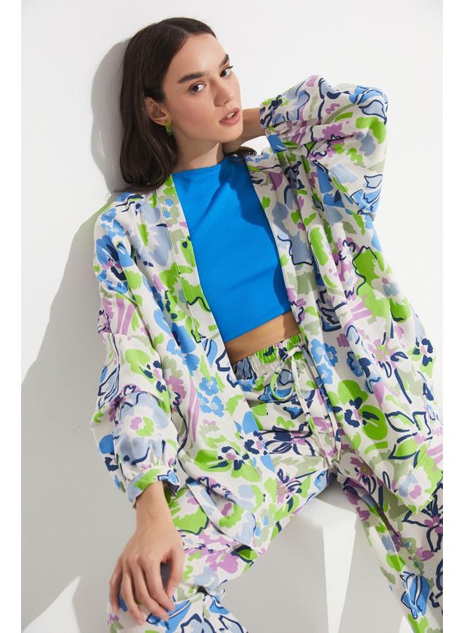 JUNE Women Exclusive Floral Patterned Linen Blend Kimono Green - Image 3