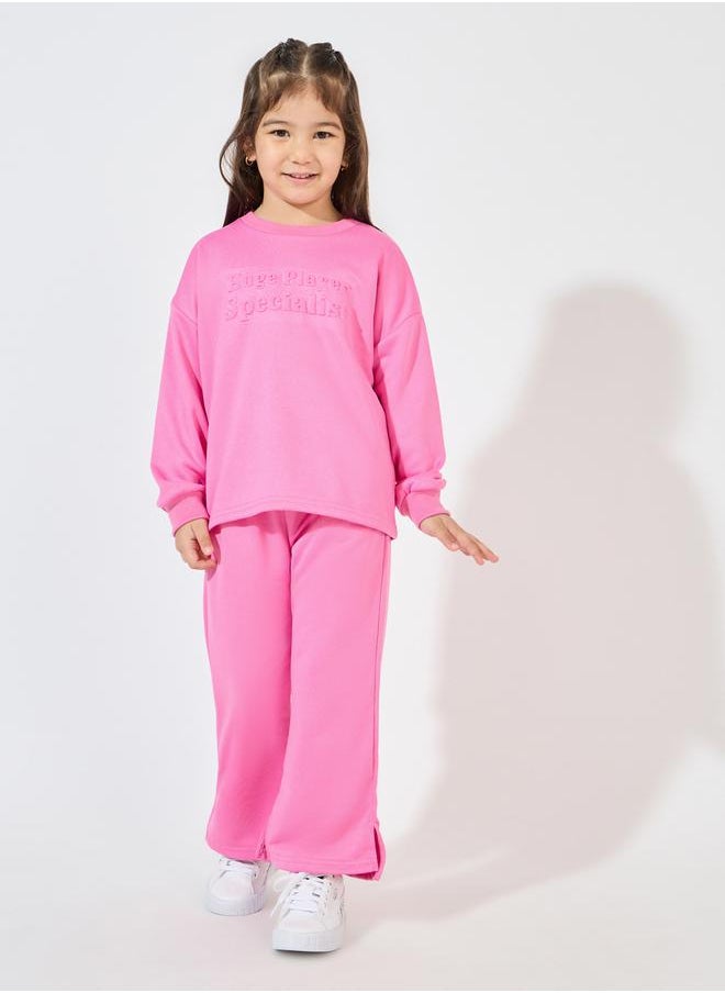 Embossed Print Sweatshirt & Split Hem Pants Set - pzsku/Z980DB153D5979D5C3329Z/45/_/1728386980/8bd666b0-fa2d-4183-8515-79384530457b