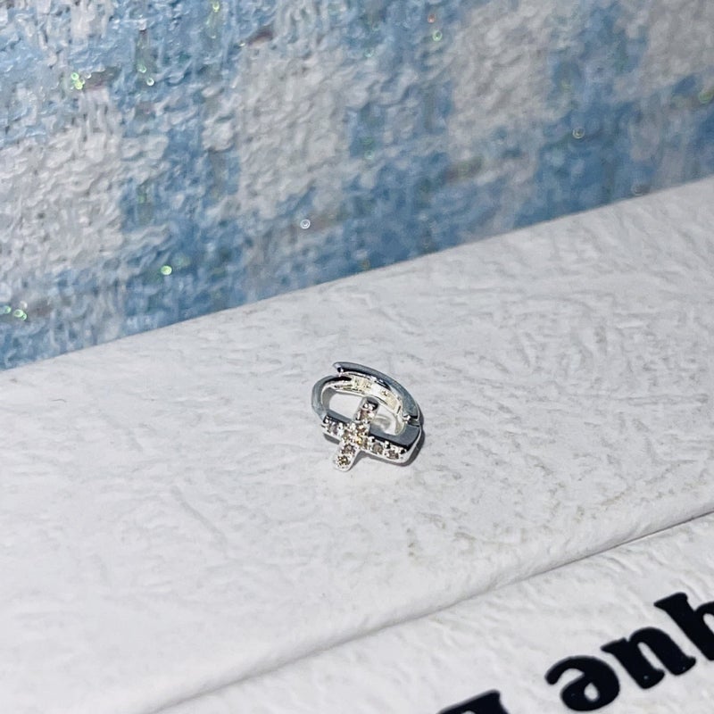 Elegant Minimalist Geometric Ear Cuffs - Versatile and Stylish