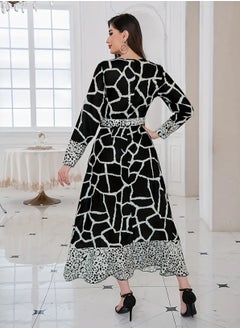 Generic Beautiful elegant Middle Eastern inspired abaya dress with bold white stripes and elegant leopard print cuffs and hem  - Image 2