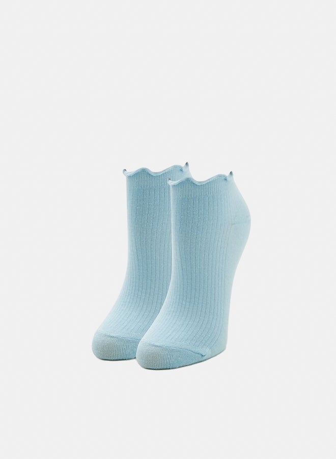 FOREVER 21 Ribbed Lettuce-Edge Ankle Socks  - Image 2
