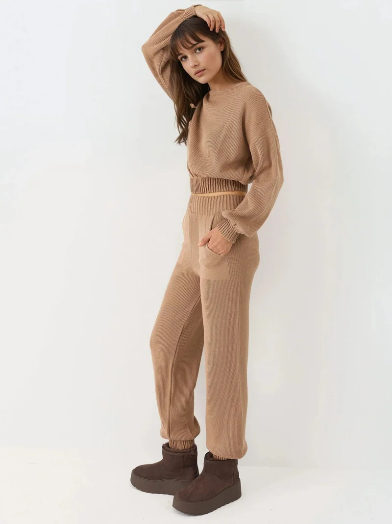موضتي MY FASHION Ribbed Cropped Crew Neck Sweater & Elastic Cuff Pants Knit Co-Ord Set