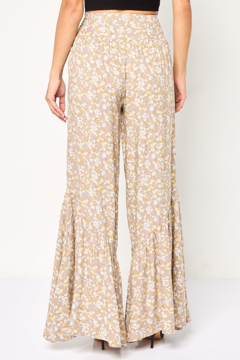FOREVER 21 Women Regular Fit Floral Wide Leg Pants, Floral - Image 4