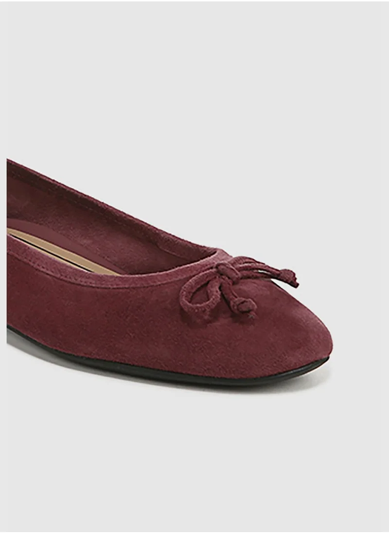 Naturalizer Nacallisto Flat Flat Shoes