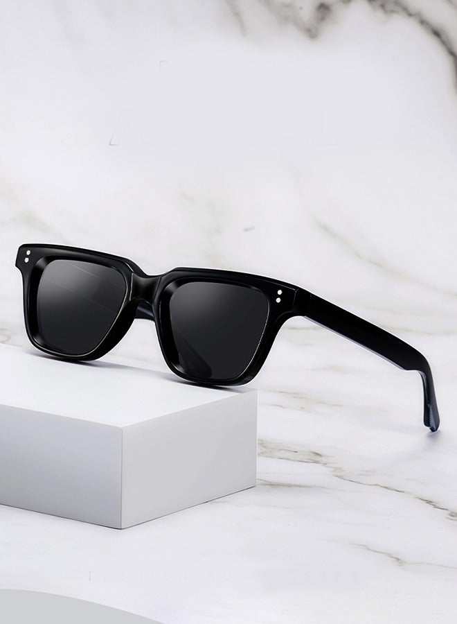 2025 Fashion New High-End Anti-Uv Sunglasses for Men and Women Small Square Frame Personality Hollow Fashion Sun Glasses - Image 1