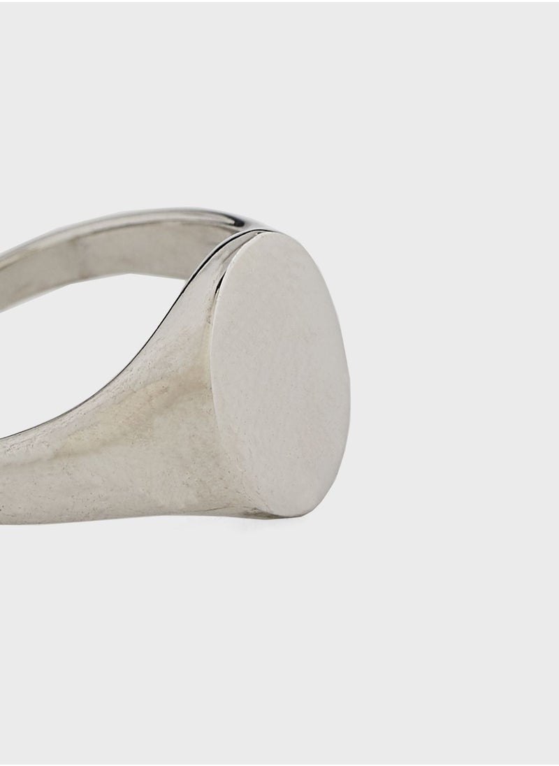 Lady Mauve - YVONNE SIGNET RING - Image 1