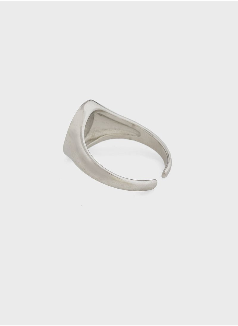 Lady Mauve - YVONNE SIGNET RING - Image 1