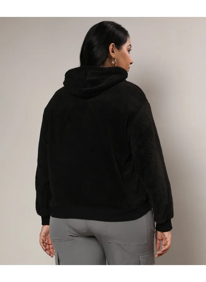 انستافاب بلس هوديي نسائي من الصوف باللون الأسود الكربوني مع سحاب للإغلاق