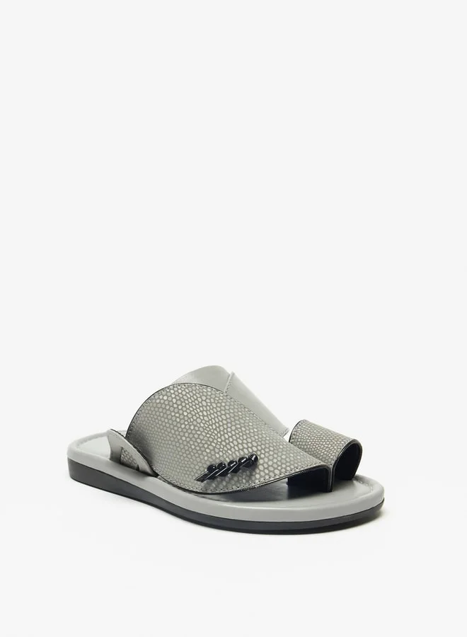 LBL by Shoexpress Boys Textured Slip-On Arabic Sandals with Toe Loop Closure