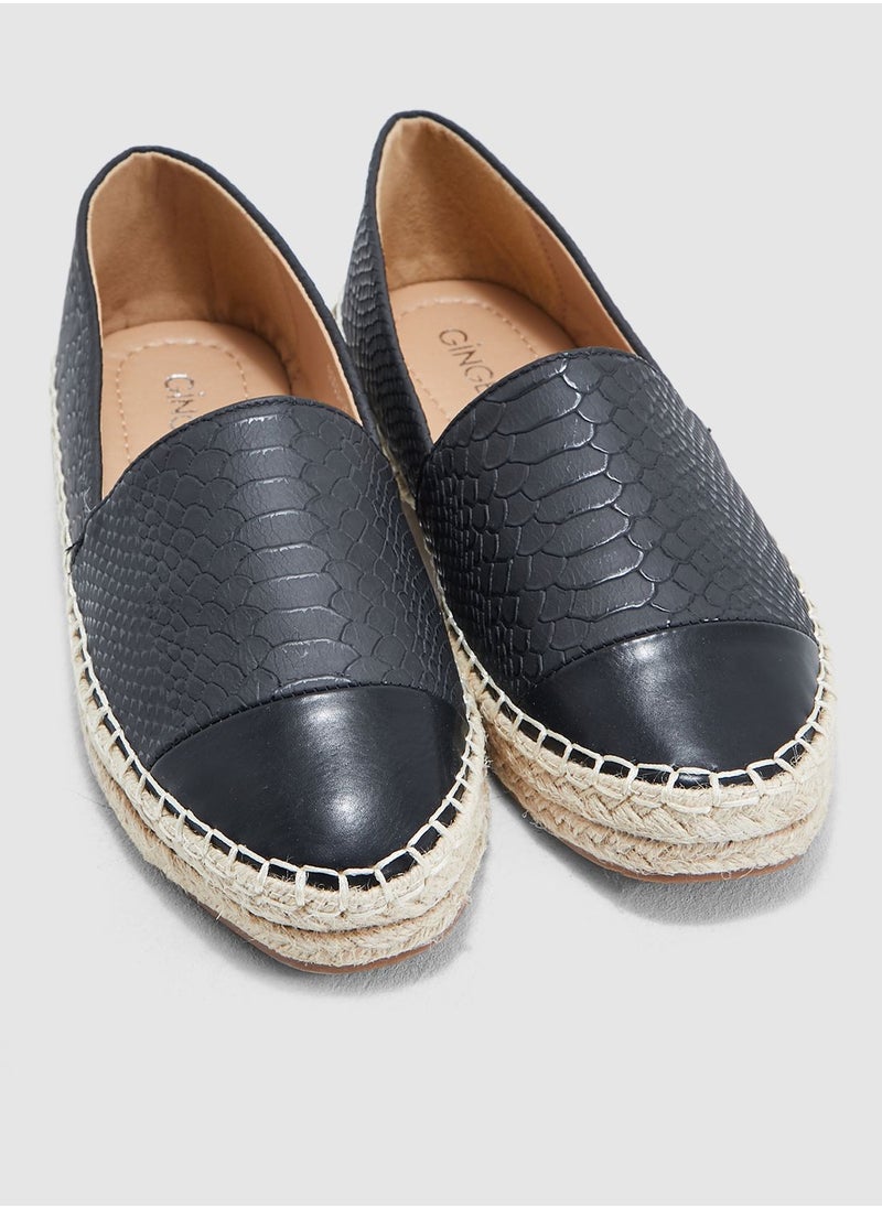 Espadrilles In Mock Croc - pzsku/Z981A3A072B50202A5C35Z/45/_/1702411050/f8519745-be9f-46aa-adc6-65b3bffac8c9