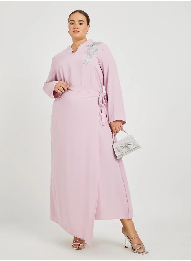 ستايلي Styli Plus Size Solid Collared Wrap Look Jalabiya with Lace Patch Detail