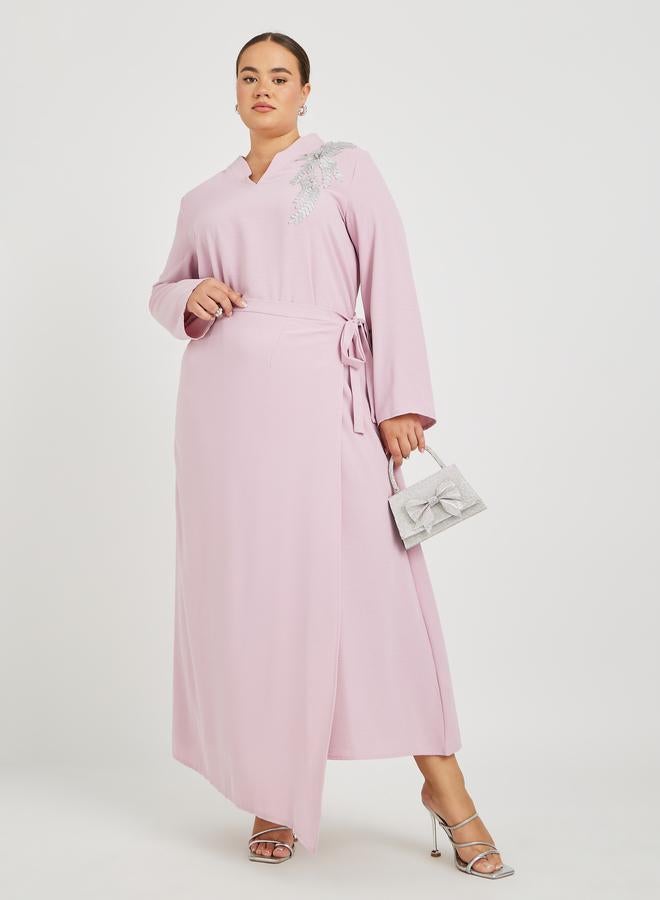 Styli Styli Plus Size Solid Collared Wrap Look Jalabiya with Lace Patch Detail  - Image 1