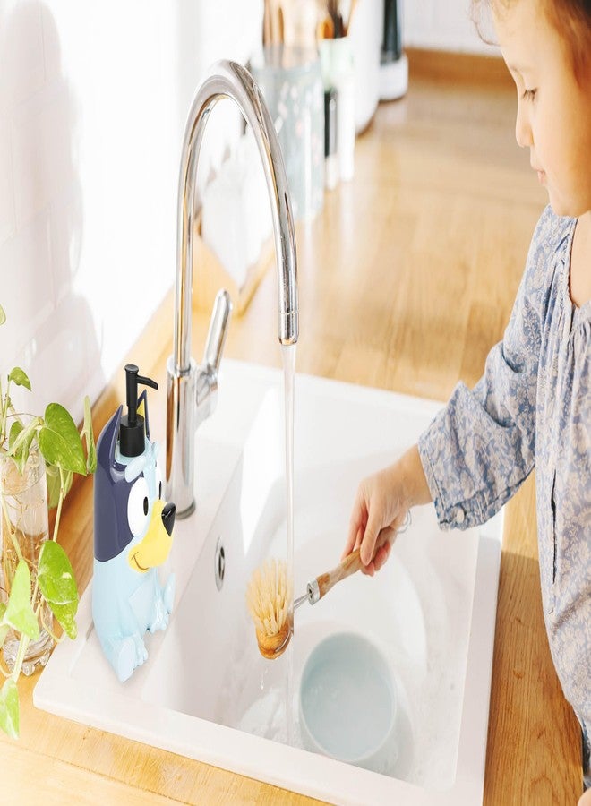 Jay Franco Bluey Soap Dispenser - Blue Kids Bathroom Accessory - Resin Lotion Pump - Image 3