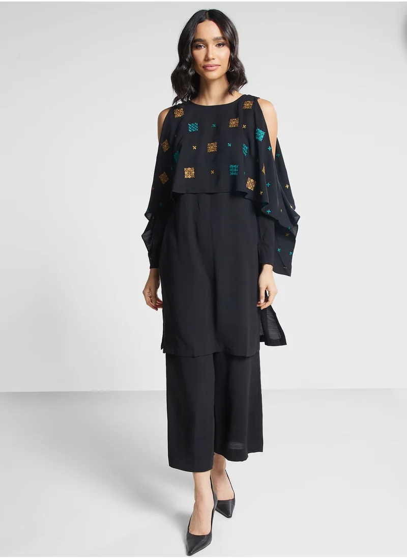 Nishat Linen Embroidered Crew Neck Kurti