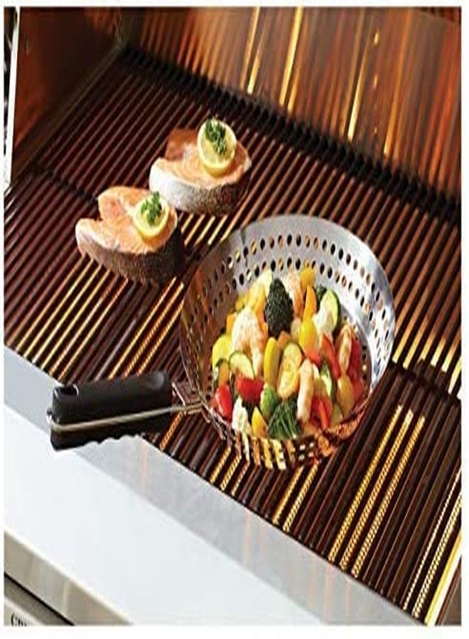 مستر. بار-بي-كيو مقلاة مستر بار-بي كيو المصنوعة من الفولاذ المقاوم للصدأ مقاس 12 بوصة، مصفاة للقلي العميق للمأكولات البحرية، سلة شواء للخضراوات بمقبض قابل للإزالة، مصنوعة من الفولاذ المقاوم للصدأ، مثالية للشواء والتخييم والرحلات، ملحقات الشواء 06753Y - Image 3