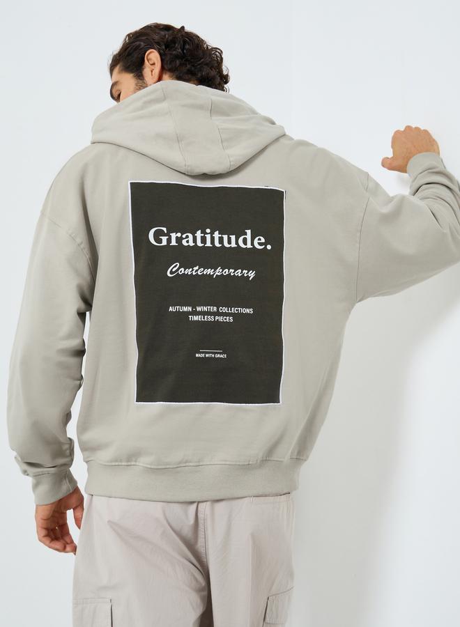 ستايلي هودي واسع مطبوع بلون كاكي - Image 1